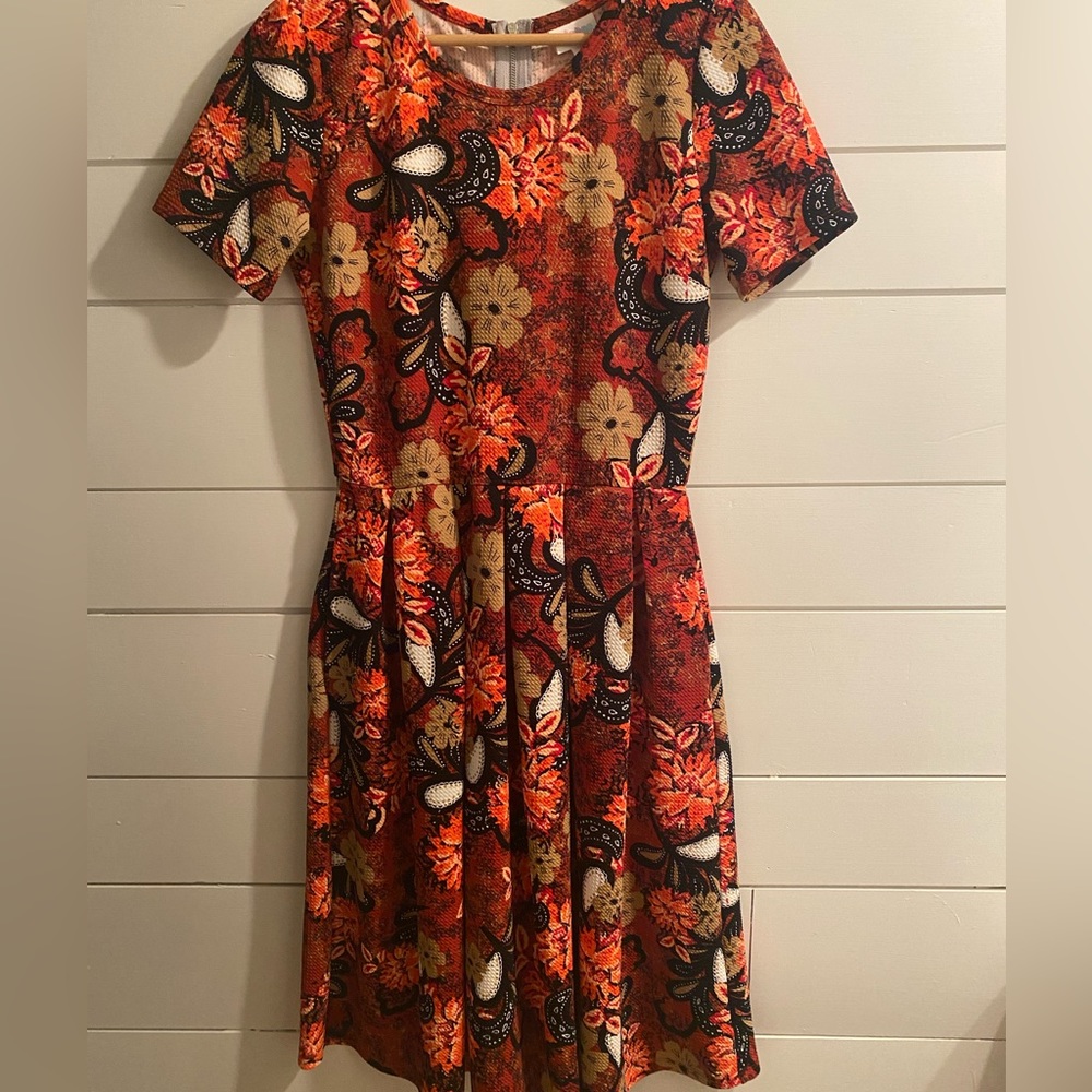 Lularoe Amelia Dress Size Small Red Coral Floral